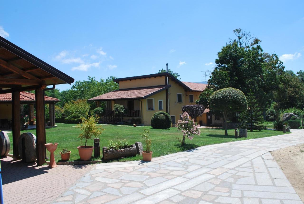 Agriturismo Roseto Villa Serra San Bruno Exteriör bild